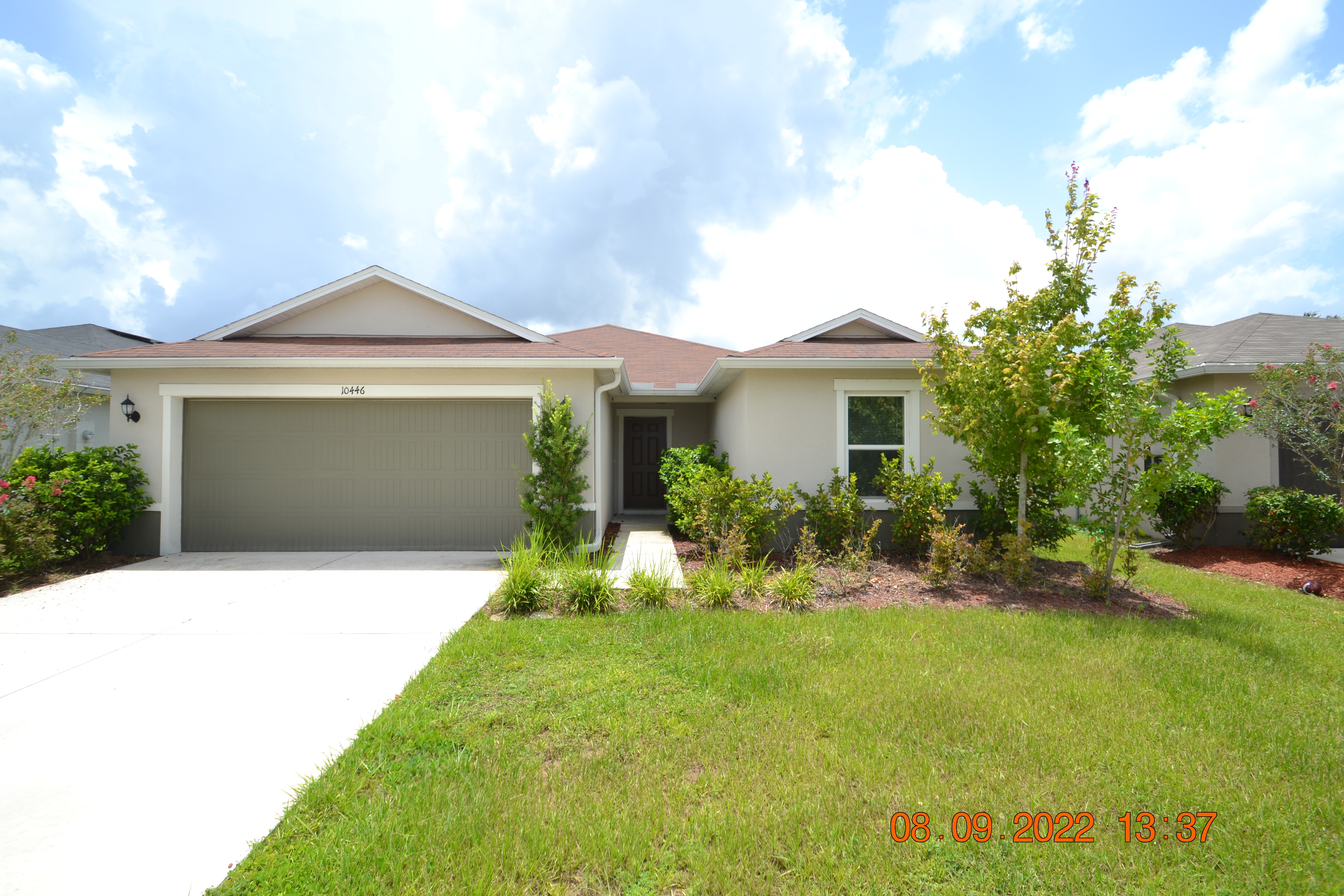 10446 Laguna Plains Dr Riverview, FL 33578